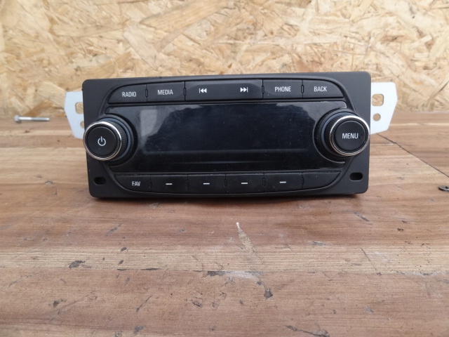 фото №1, Opel karl 2015 радіо оригінал