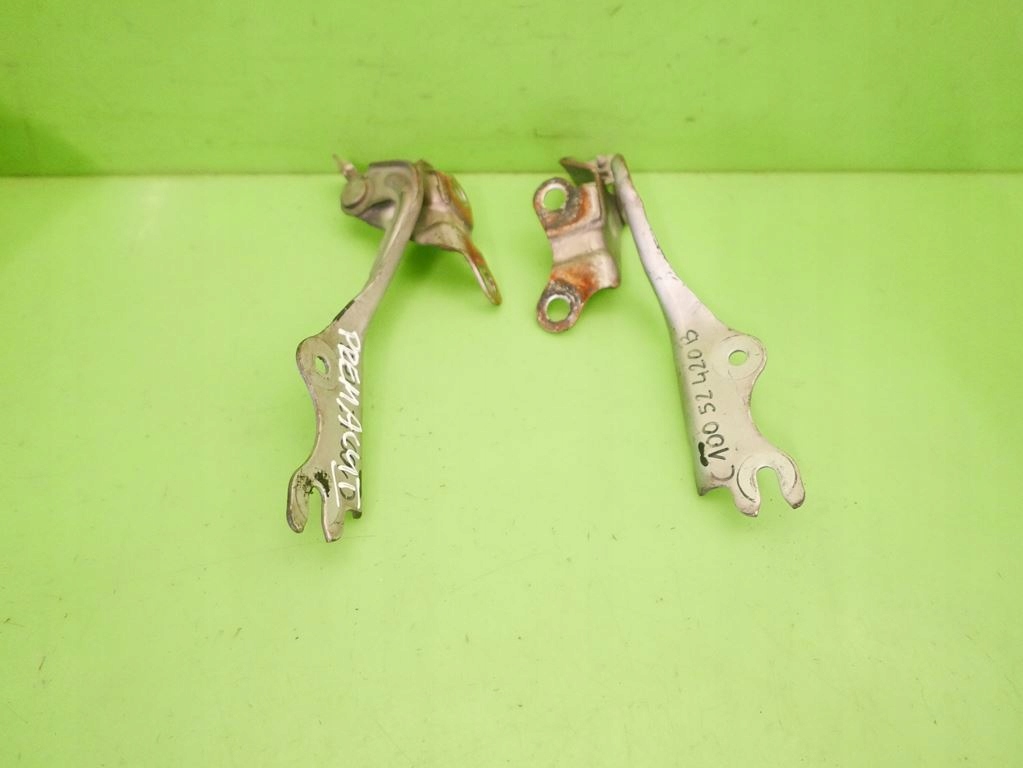 фото №3, Петлі капот 22v mazda premacy i cp fl 01-05