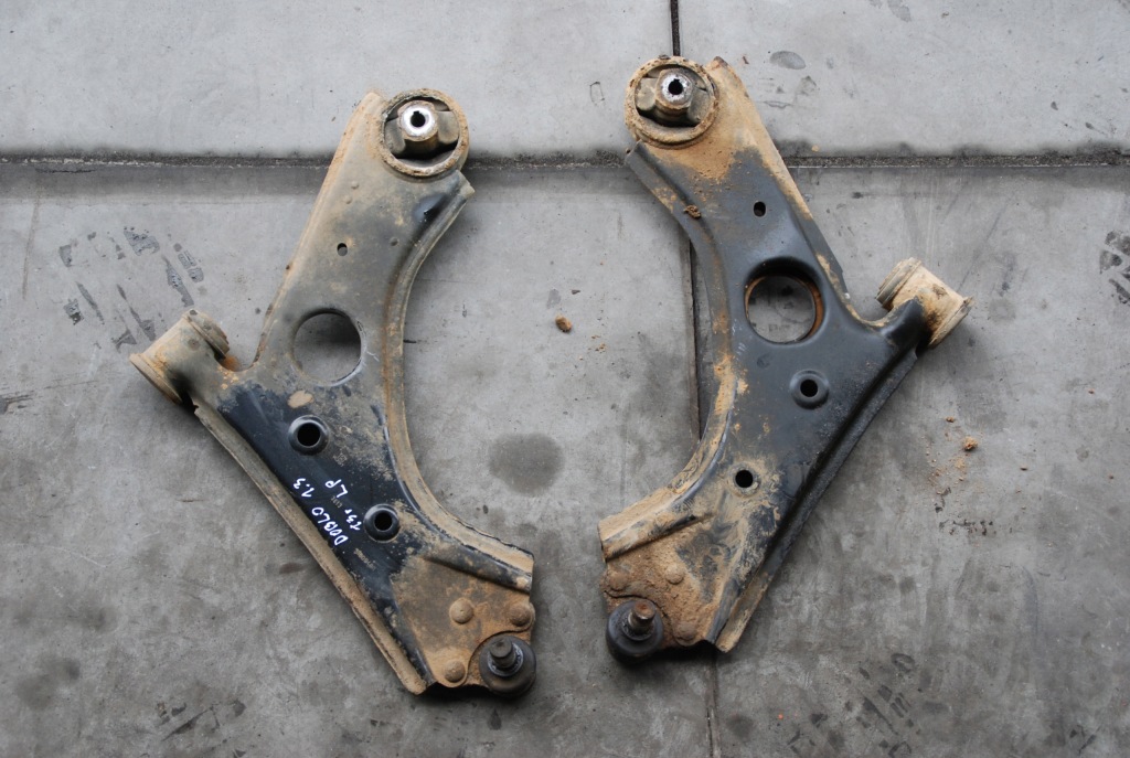 фото №1, Рычаг передний правый левый fiat doblo ii 2013r