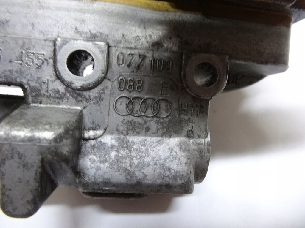 фото №5, Audi a8 d2 d3 натяжитель вала распределительного вала 077109088e