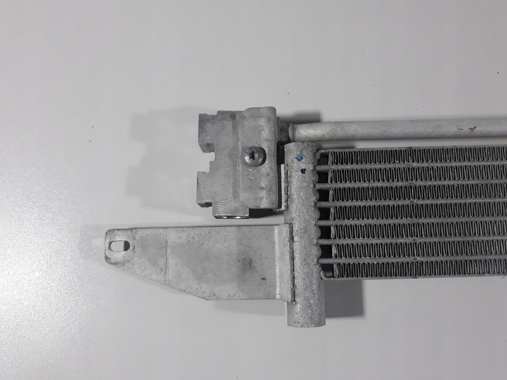 фото №8, Infiniti q50 2.2d 16r- радиатор радиатор масла 0005010765