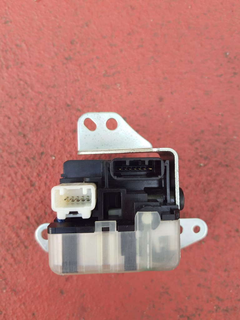 фото №3, Замок зажигания считыватель toyota corolla verso 04-08 r.