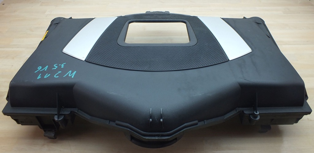 фото №1, Mercedes w211 3.5 v6 защита двигателя верхний крышка