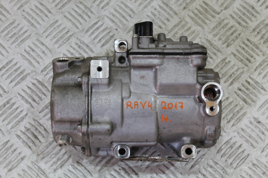фото №1, Компресор кондиціонер rav4 iv 4 lift 043300-0533