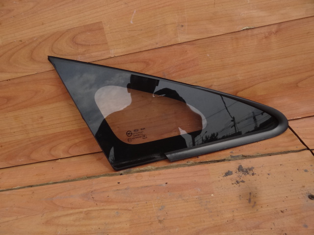 фото №1, Kia rio iv 2013 hb стекло боковая правый перед org