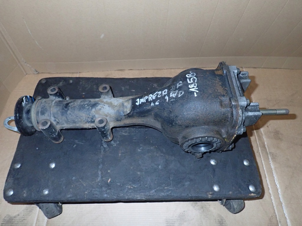 фото №1, Subaru impreza 1.6 92- головка заднього міст 4wd