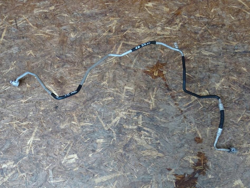 фото №1, Audi ttrs tts tt 8j 2.5 tfsi шланг трубка кондиционера кондиционер