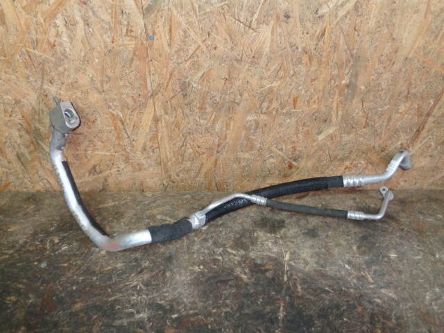 фото №1, Mercedes c w204 1,8cgi трубка кондиционера 5187