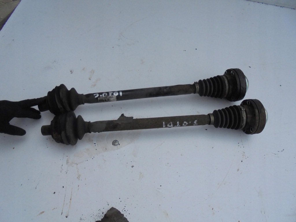 Купить Приводной вал правый задний  audi a6 c6 3.0 tdi quattro