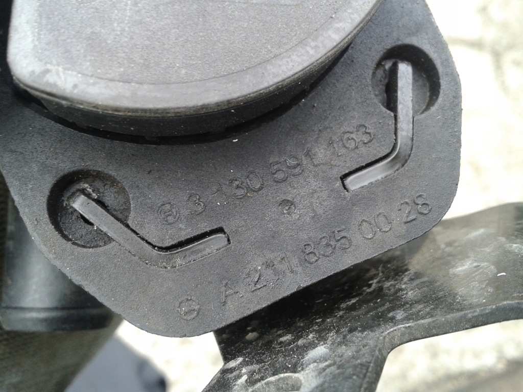 Насос циркуляція води glc w253 2.2 cdi 3130591163 в Україні