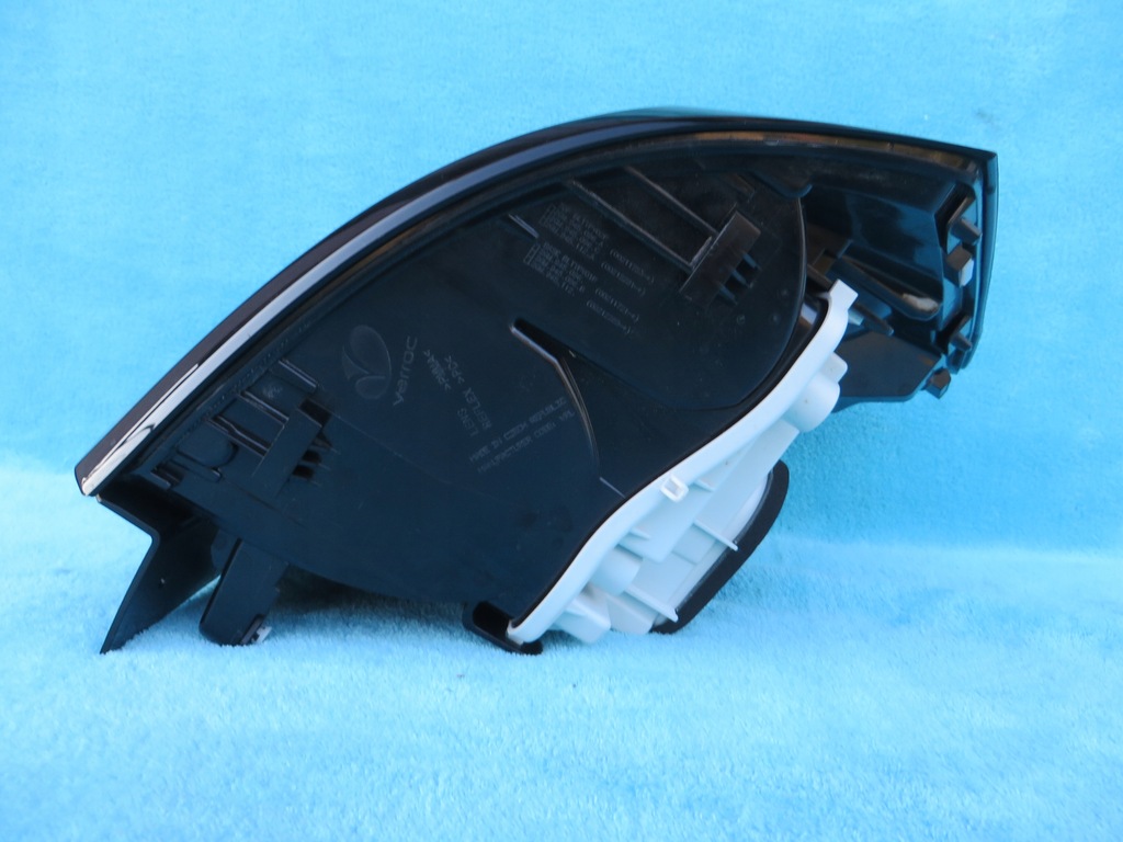 фото №16, Vw t-cross лампа задняя правая задняя led 2gm945096c