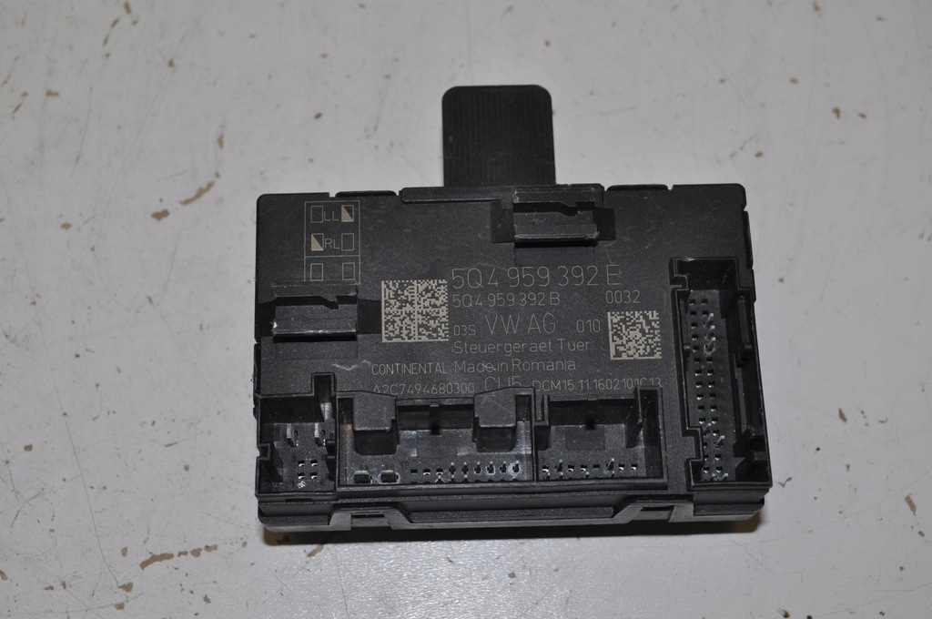фото №1, Модуль блок управления дверь vw audi 5q4959392e