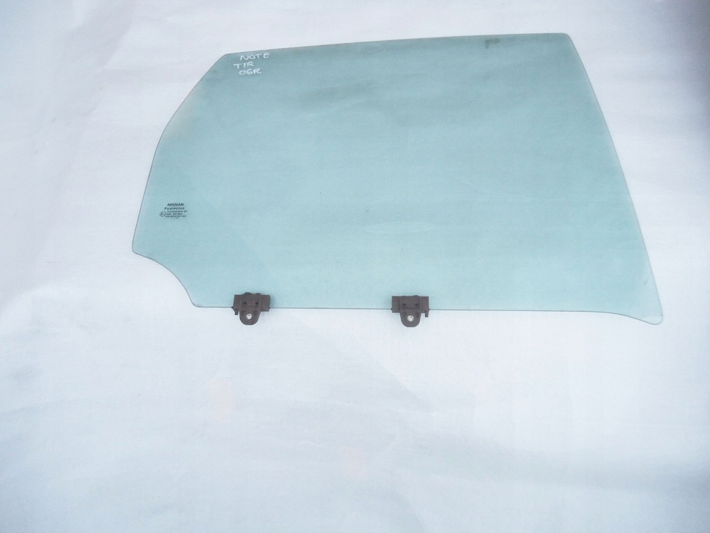 фото №1, Nissan note 2006r стекло дверь задняя правая оригинал