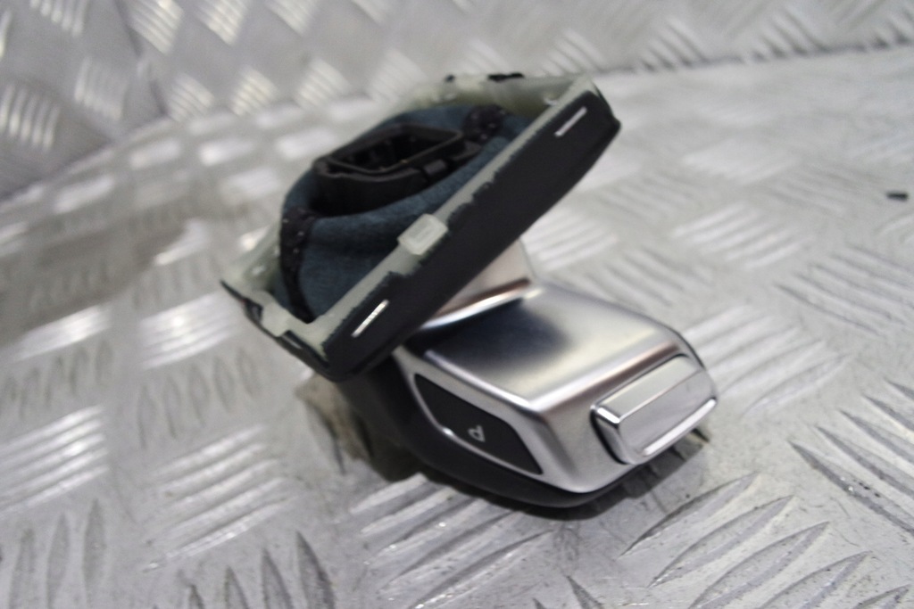 фото №5, Ручка передач кожа audi s5 8w6