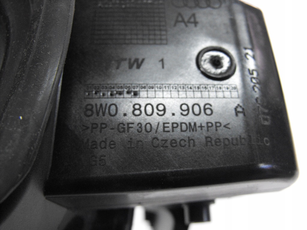 фото №5, Audi a4 b9 кришка заливної пального 8w0809906a