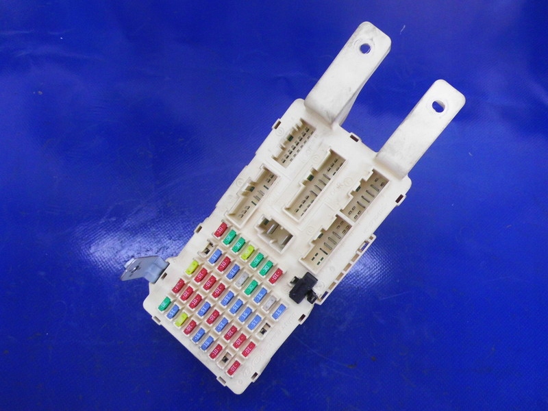 фото №1, Коробка предохранителей hyundai santa fe ii 2.2crdi