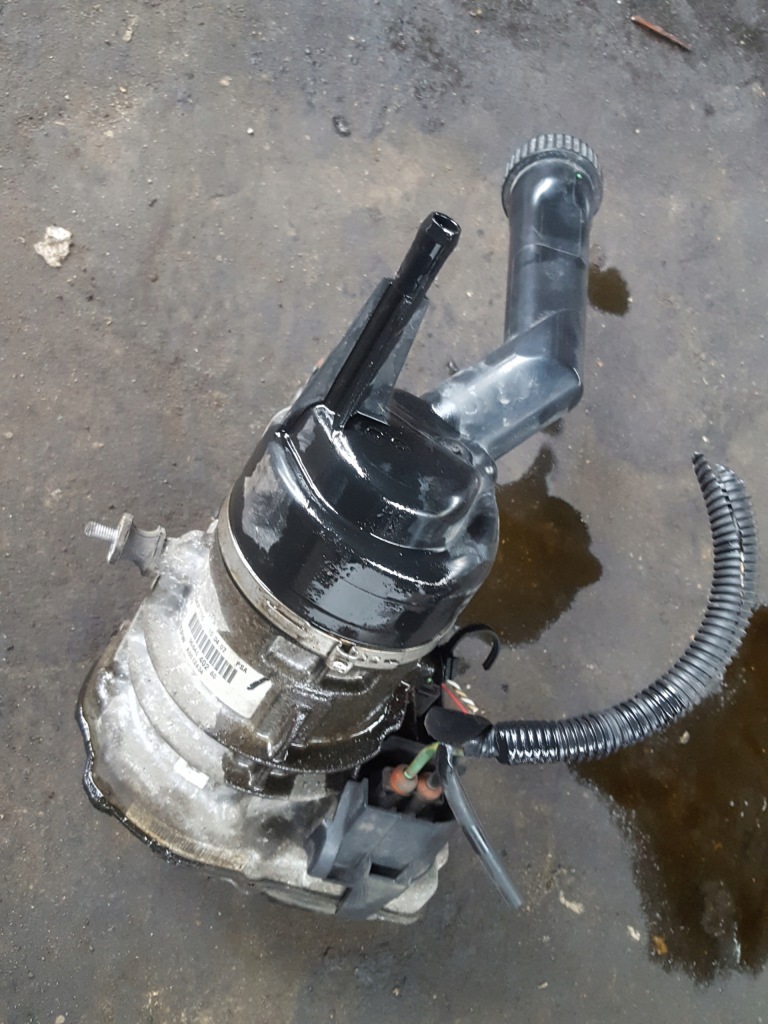 фото №1, Насос усилителя citroen c4 picasso 9684040280