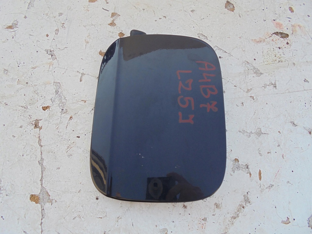 фото №1, Кришка заливної пального audi a4 b7 lz5j