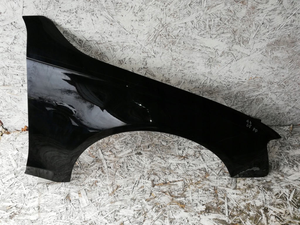 фото №1, Audi a4 b8 крила перед передній правий
