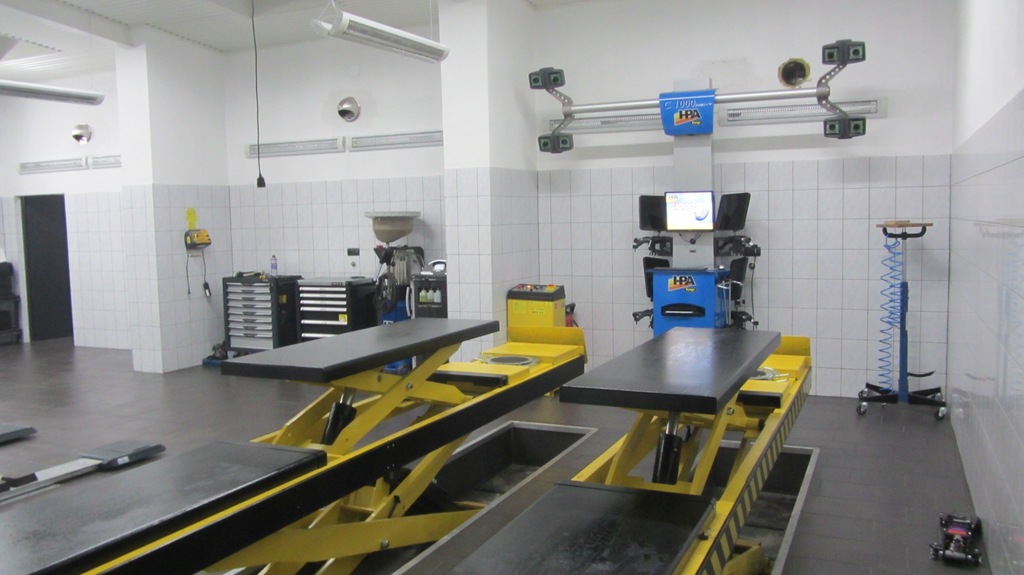 фото №5, Колектор всмоктуючий труба audi q5 3.0 tdi 059145762m