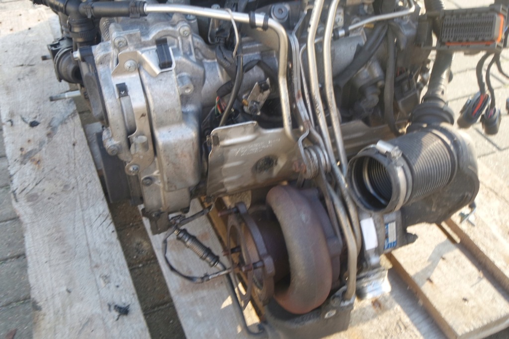 Комплектный  двигатель porsche 991 turbo dab nr39 Киев