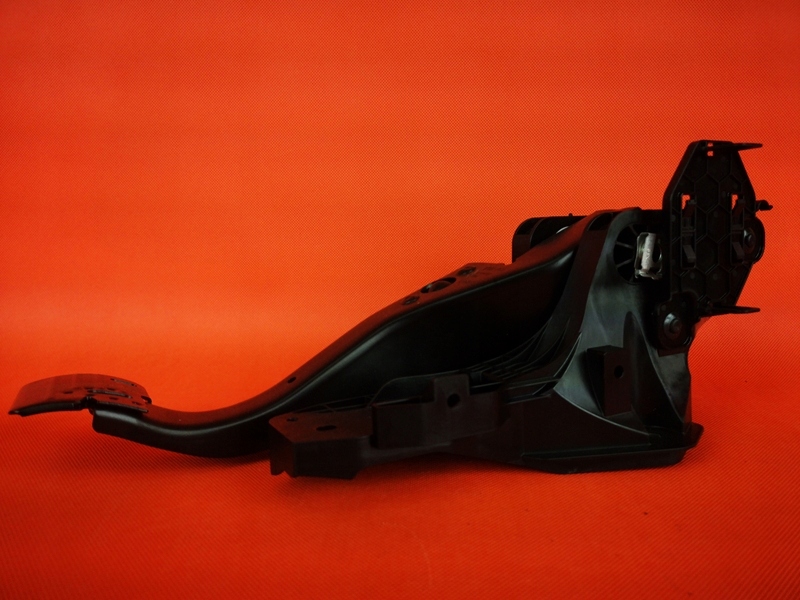 фото №6, Audi s3 8v педаль тормоза dsg 5q2723058ap uk