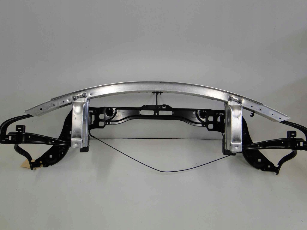 Mercedes e klasa w212 amg 212 рестайлинг  ремень передний америка в Украине