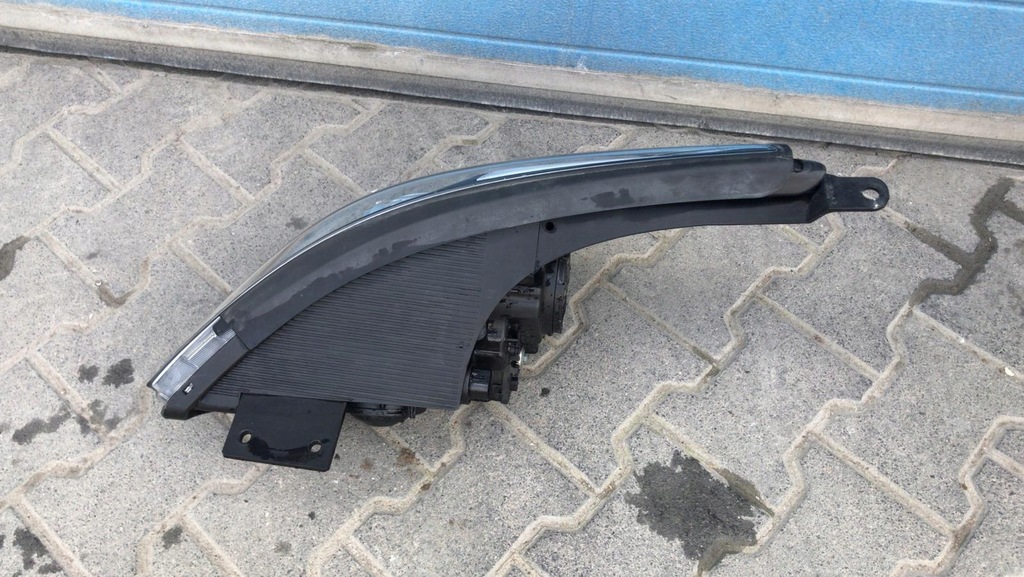 фото №4, Kia niro 2017- лампа правая обычная