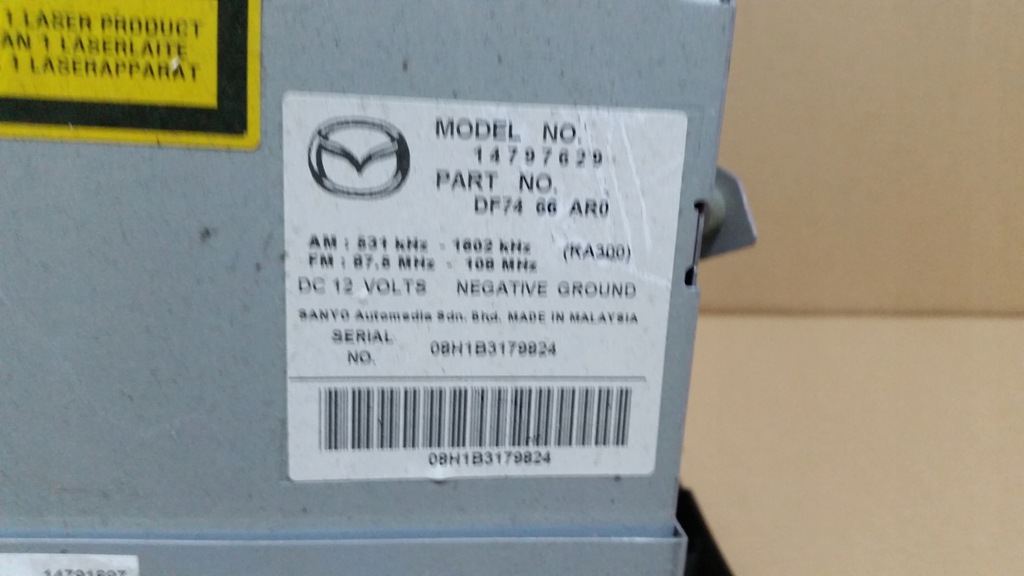 фото №3, Mazda 2 панель радио cd mp3 1479762