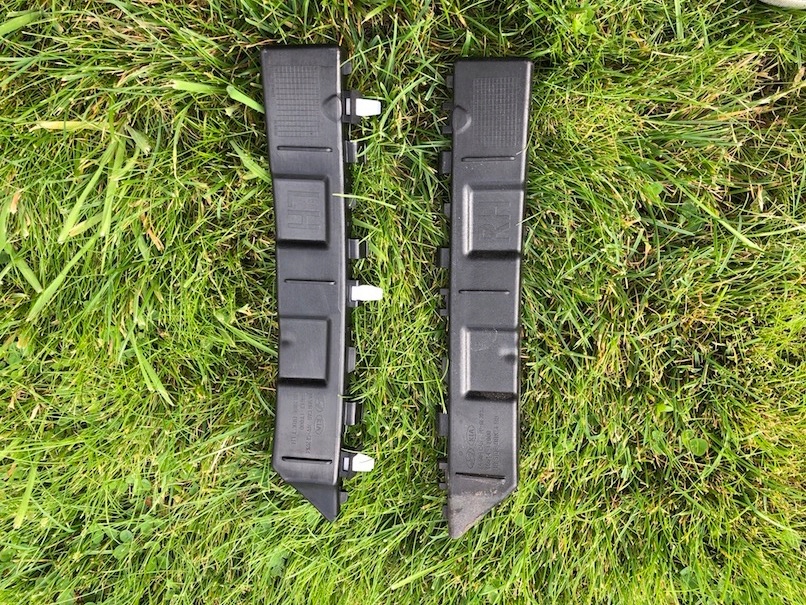 фото №1, Kia picanto ii 11- напрямна w бампер задній комплект