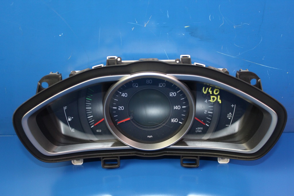фото №1, Volvo v40 ii 2.0 d4 лічильник прилади uk