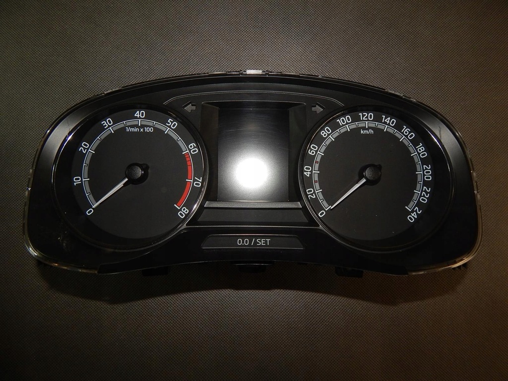 фото №1, Skoda rapid 1.0 tsi лічильник прилади 5ja920730b