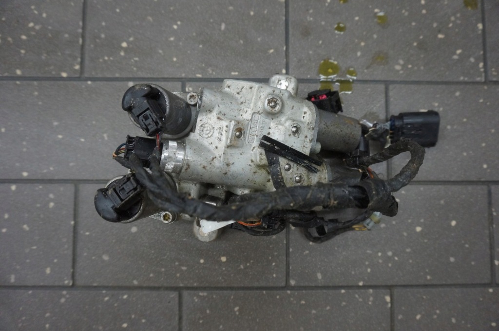 Купить Блок клапанов dynamic drive bmw f01 f02