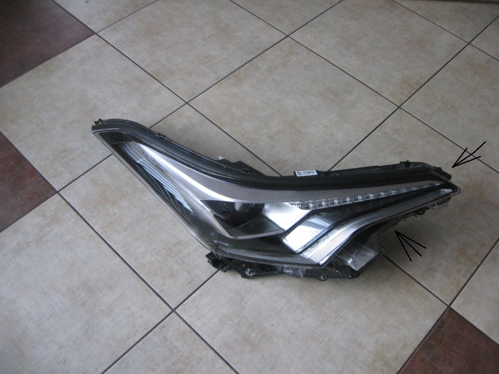 фото №8, Левая правая лампа - full led - toyota c-hr - chr