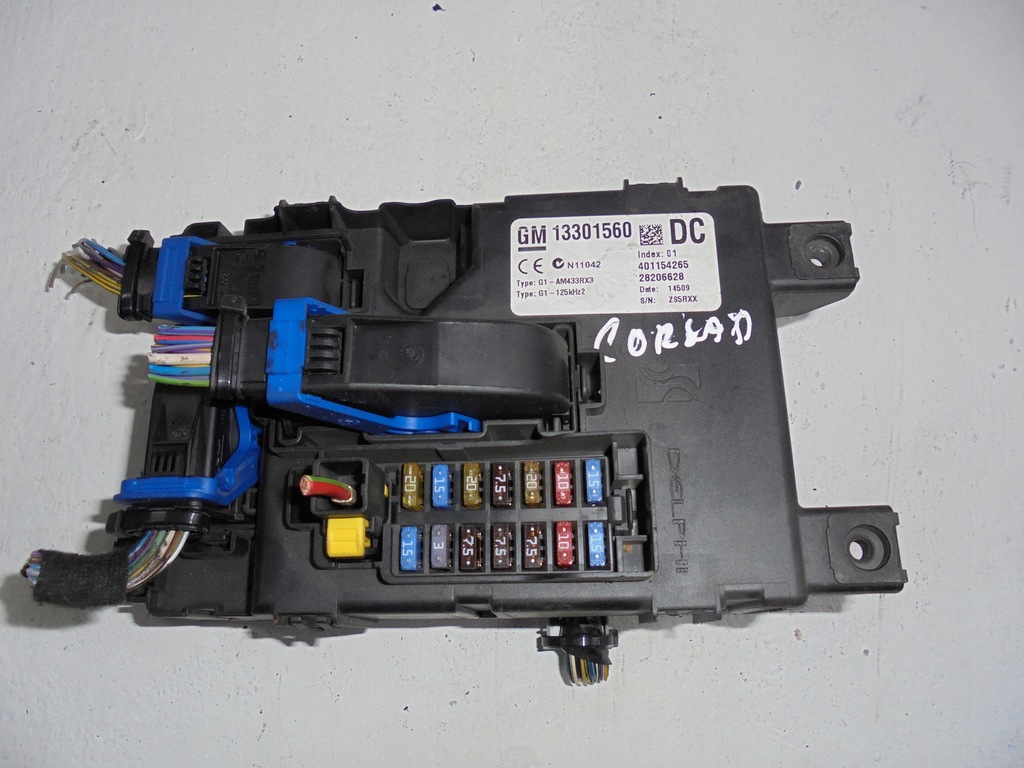 фото №1, Opel corsa d коробка корпус запобіжників bsi