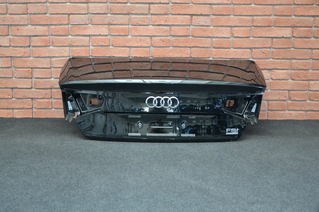 фото №1, Audi a8 d4 крышка багажника задняя задняя камера