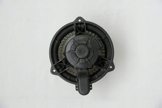 фото №4, Воздуходувка вентилятор hyundai i30 i 1 2 ii europa