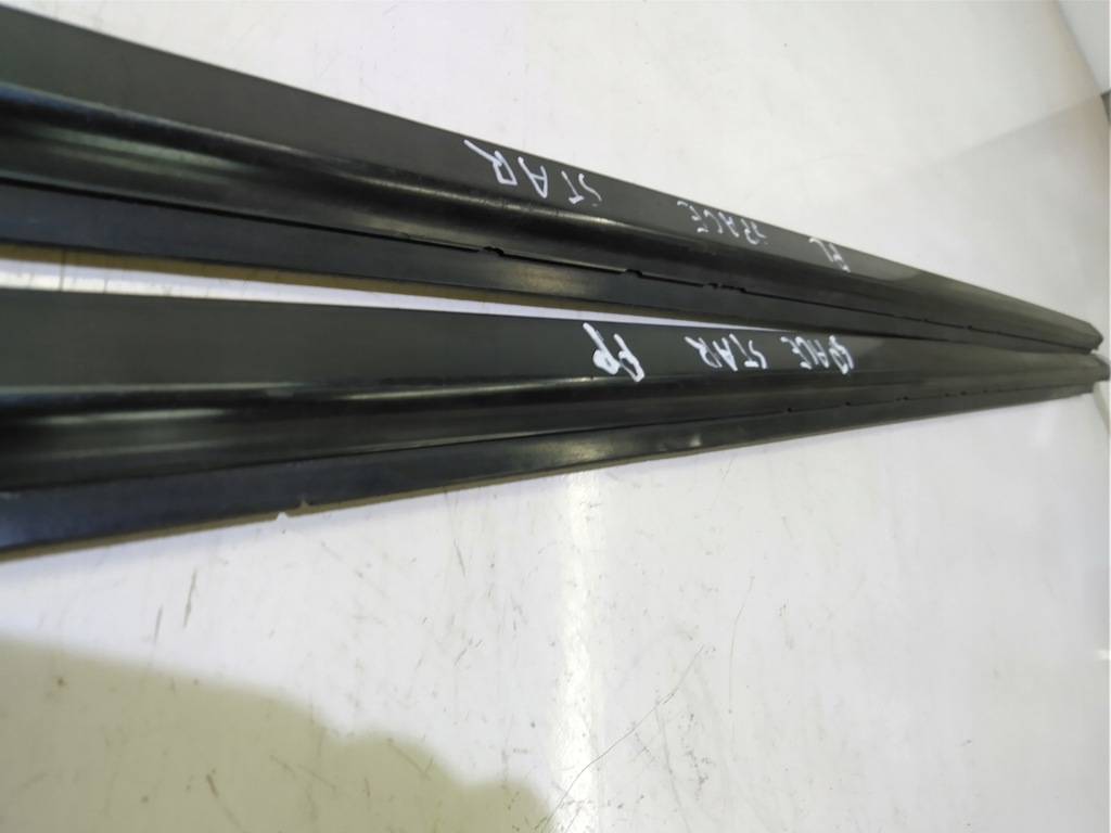 фото №7, Mitsubishi space star 98-05 молдинг уплотнитель