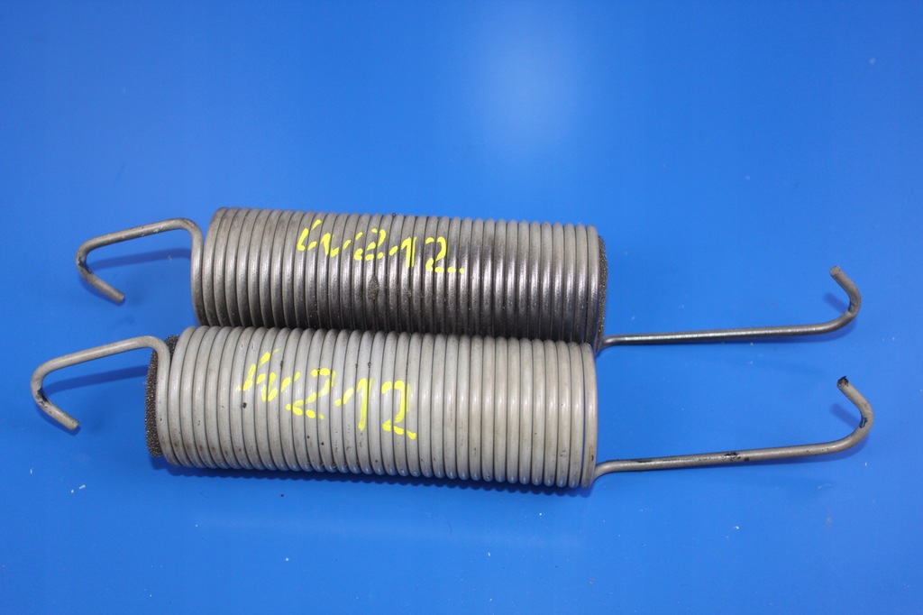 фото №1, Mercedes w212 e klasa пружина петля крышки