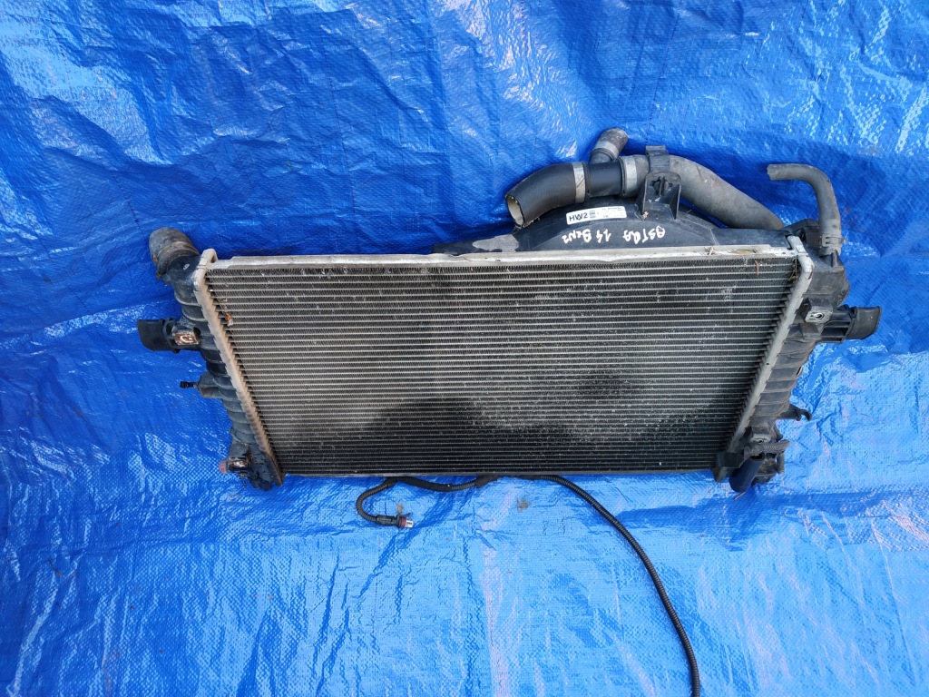 Купити Радіатор води з вентилятор opel astra 3 h 1.4