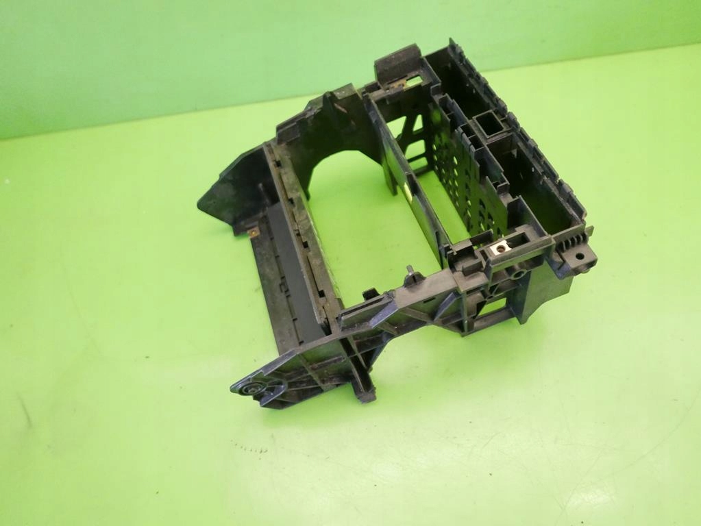 фото №12, Рамка кронштейн каркас радио 1din audi a4 b6 00-04