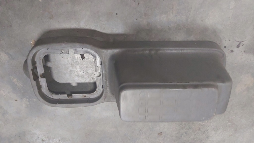 фото №1, Подлокотник бардачок кабины volvo fh 12