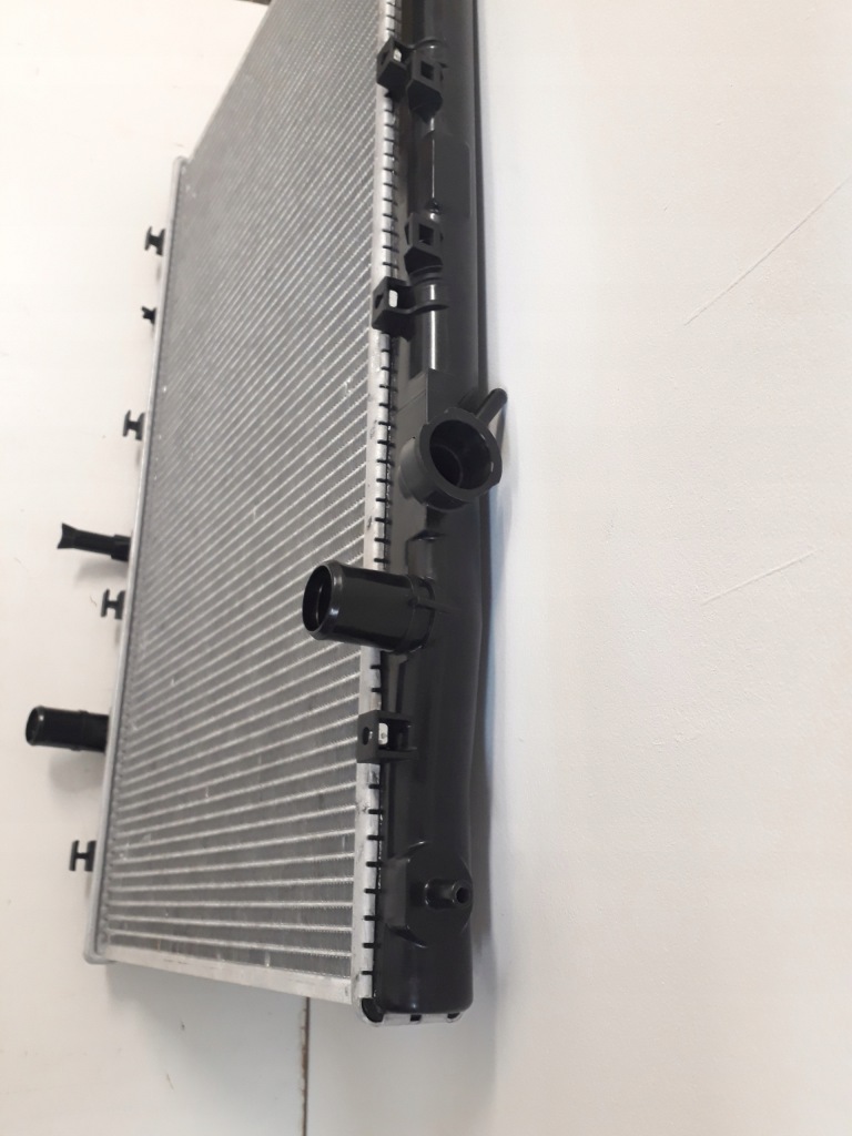 Новая радиатор воды honda cr-v crv 1,6 d po 2012- po 15- 1,6 i-dtec дизель Недорого