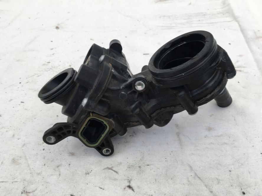 фото №3, Audi a8 d5 3.0 tdi 18 - термостат 059121111bp