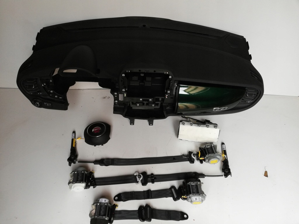 фото №1, Fiat 500 x приборная панель консоль подушка безопасности подушки безопасности ремни