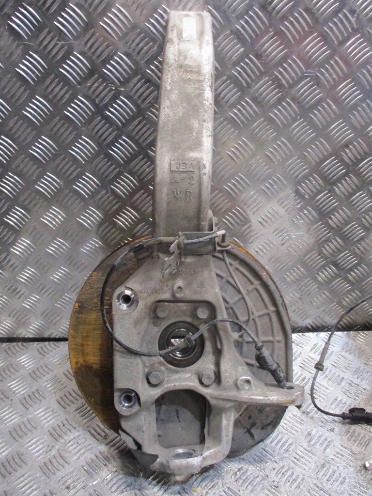 фото №5, Поворотний кулак права ліва maserati levante 3,0d