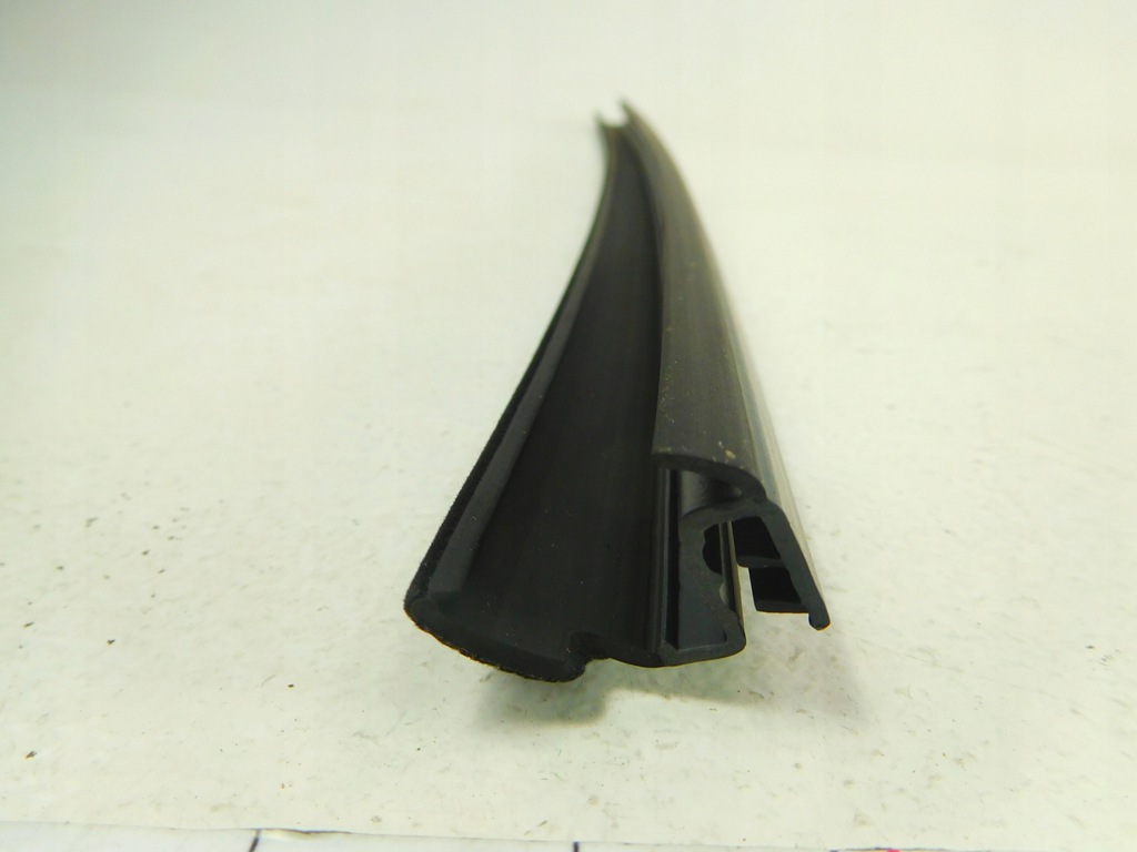 фото №5, Прокладка стекло дверь ford sierra 1524445