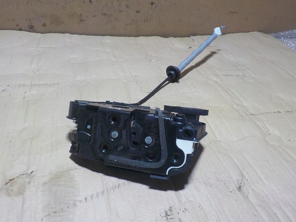 фото №5, Skoda rapid замок двері правий задня