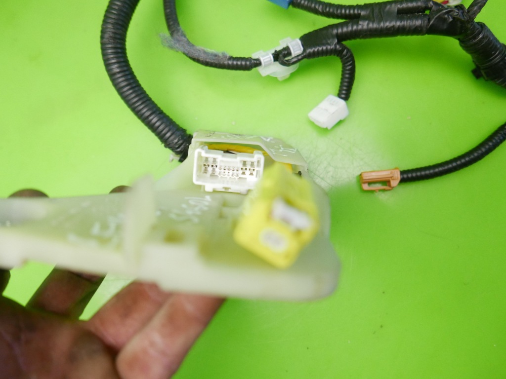 фото №4, Електропроводка джгут сидіння задня ліва lexus ls ls460l