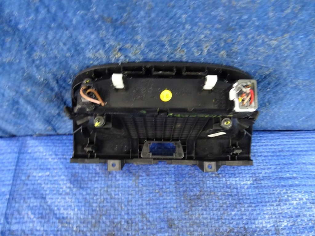 фото №3, Часы дисплей kia magentis ii